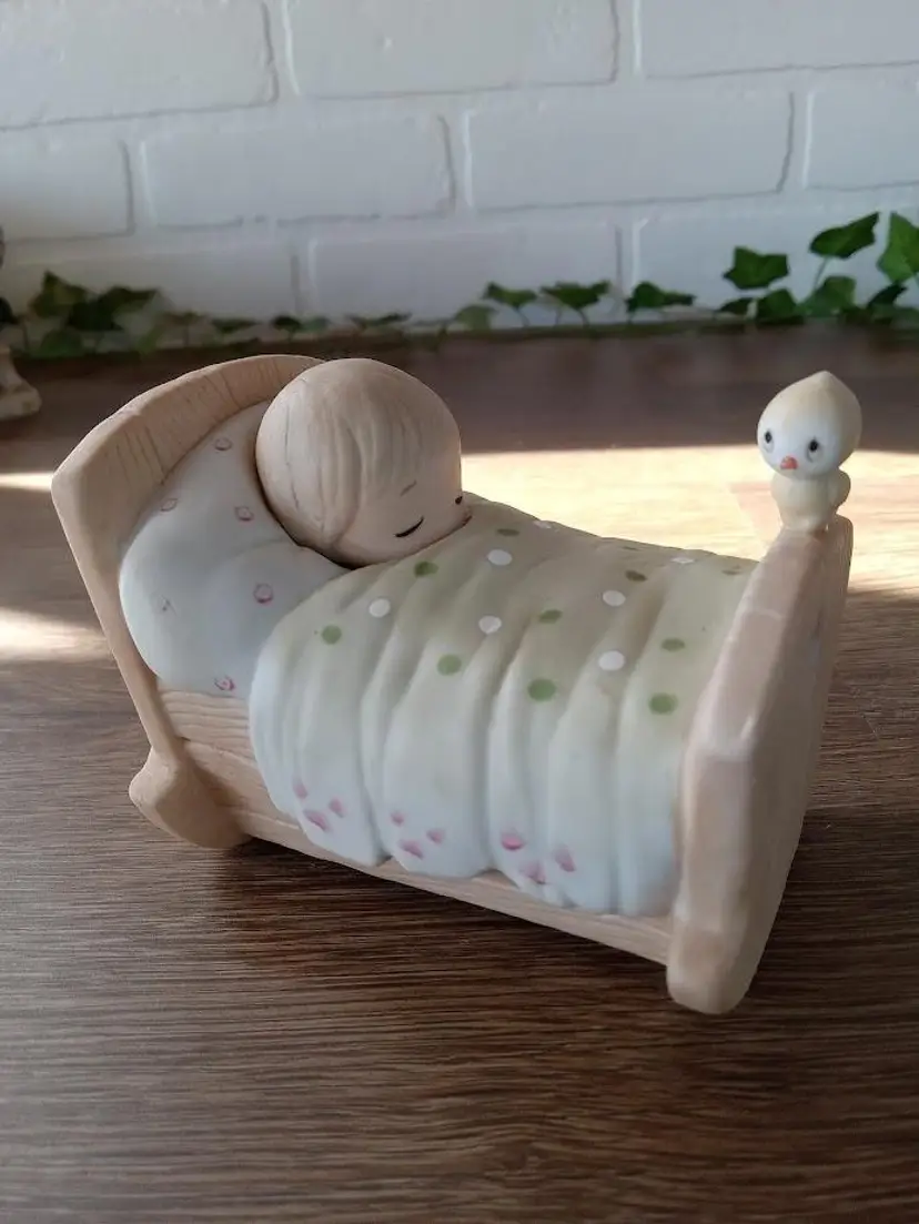 Vintage 1979 Precious Moments Figurine "Blessed Are the Pure in Heart" Baby in Bed with Bird