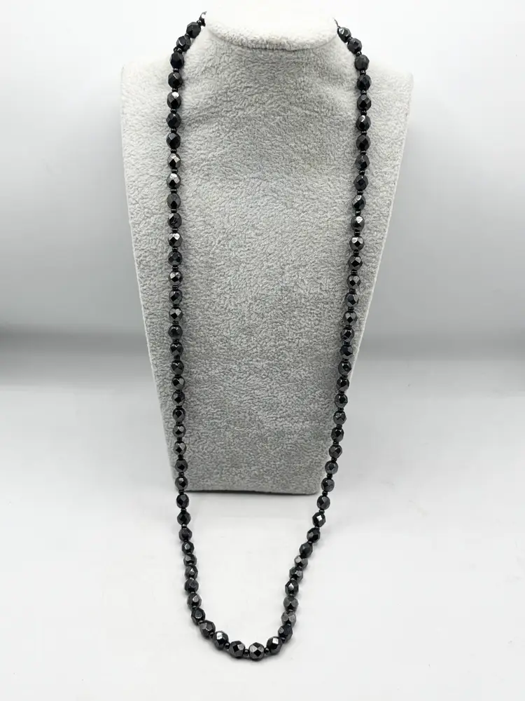 Vintage hematite bohemian glass beaded thin necklace