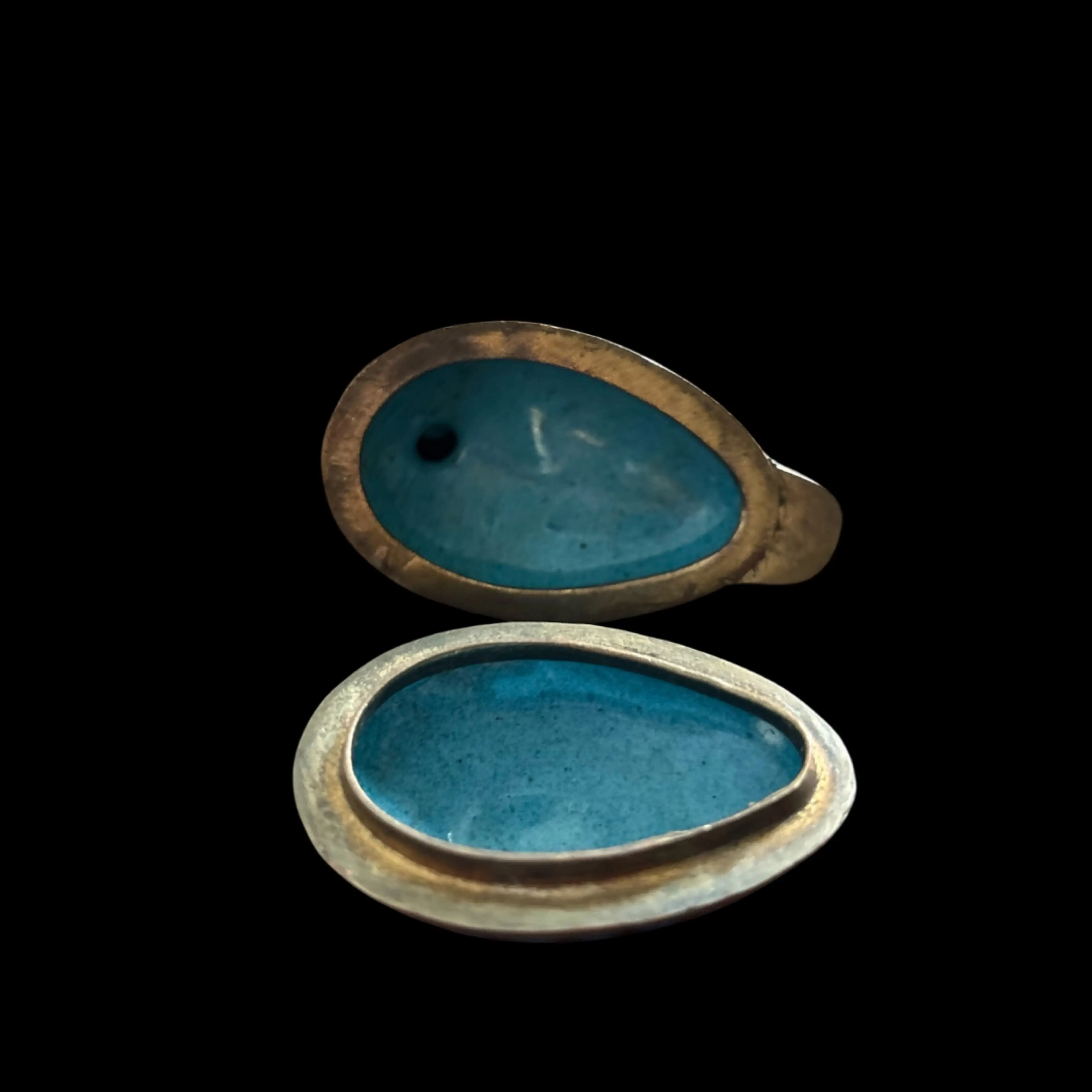Image 4 of 5