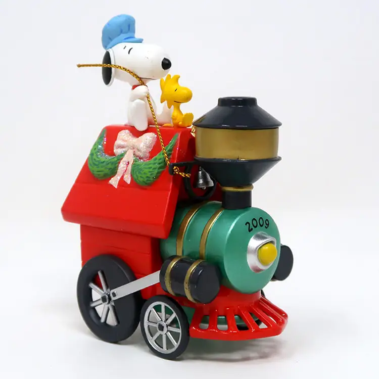 Snoopy & Woodstock on train engine Peanuts Hallmark Christmas Ornament
