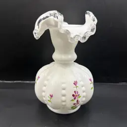 Fenton Hand Painted Violets In The Snow Silver Crest Milk Glass Melon Vase 6”