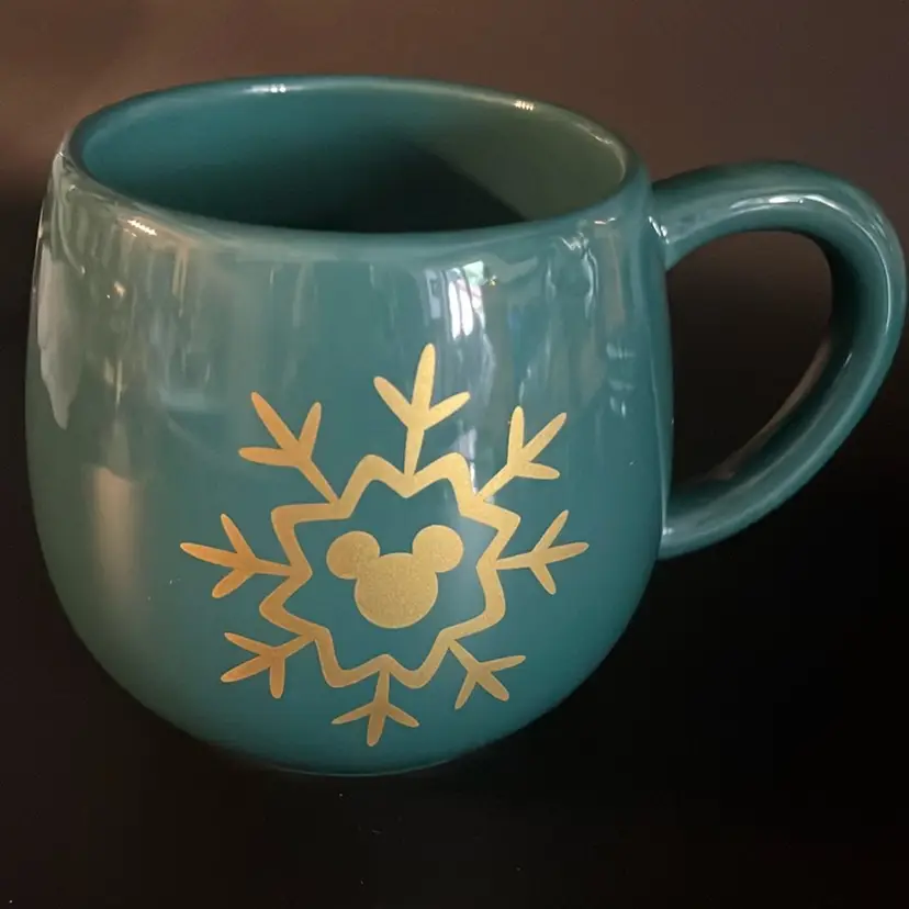 Disney 14 Oz Holiday Magic -Christmas Mug – Mickey Mouse in Sleigh – Teal/green 3.5” Tall, 5” Wide, 3” Diameter