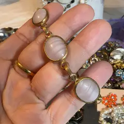 Vintage Sarah Cov Gold Tone Bracelet White Glass Cabochon (TLC)