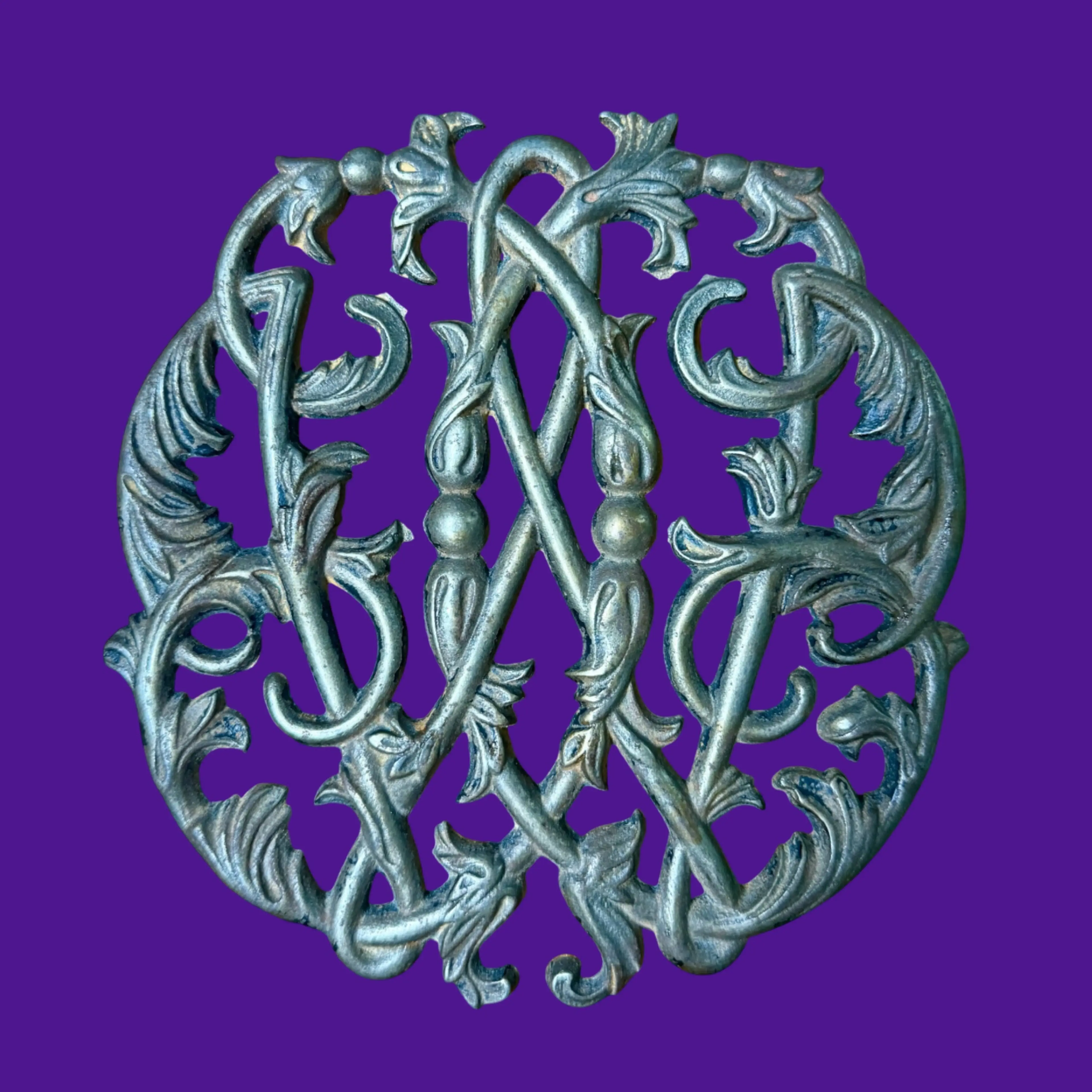Image 2 of 7