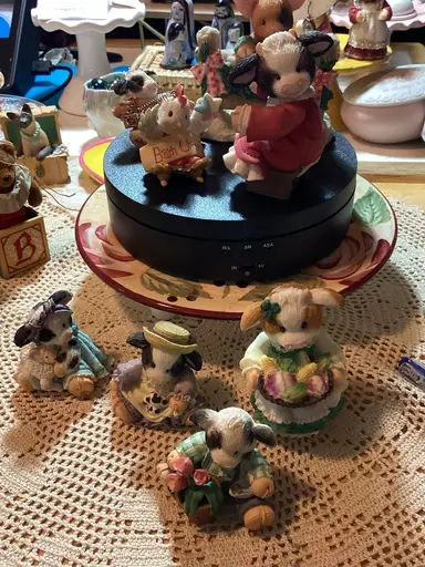 Mary’s Moo Moos Uniquearoundthecorner 