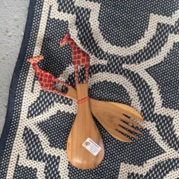 Wood Giraffe Utensils