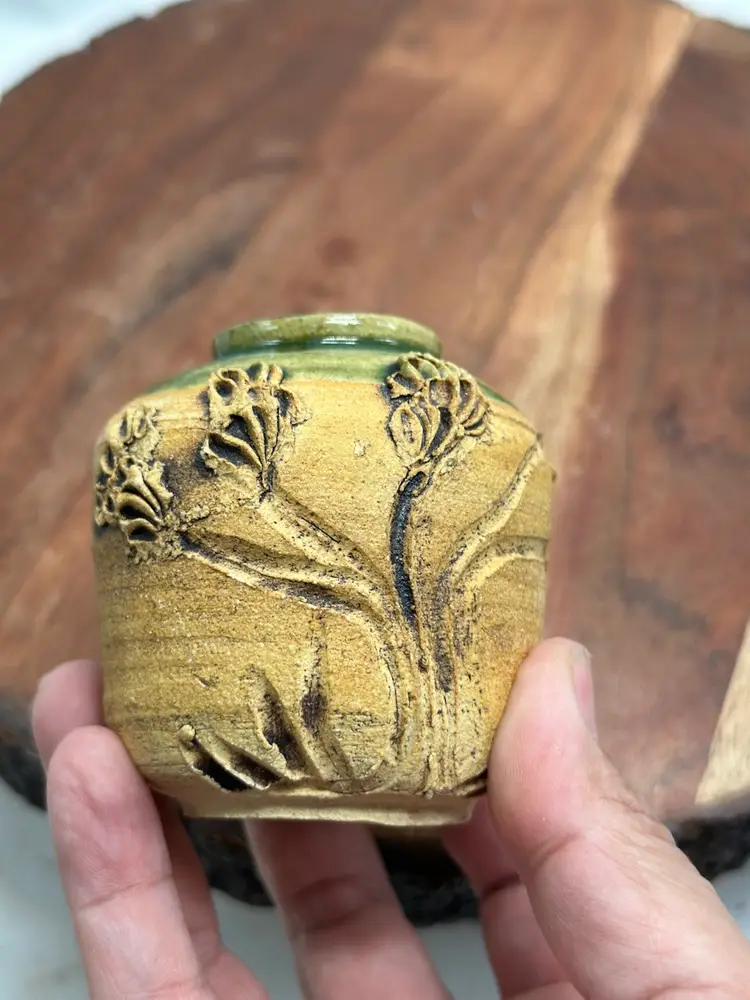 LEE Studio Pottery Stoneware Intricate Details Handmade Artisan Signed