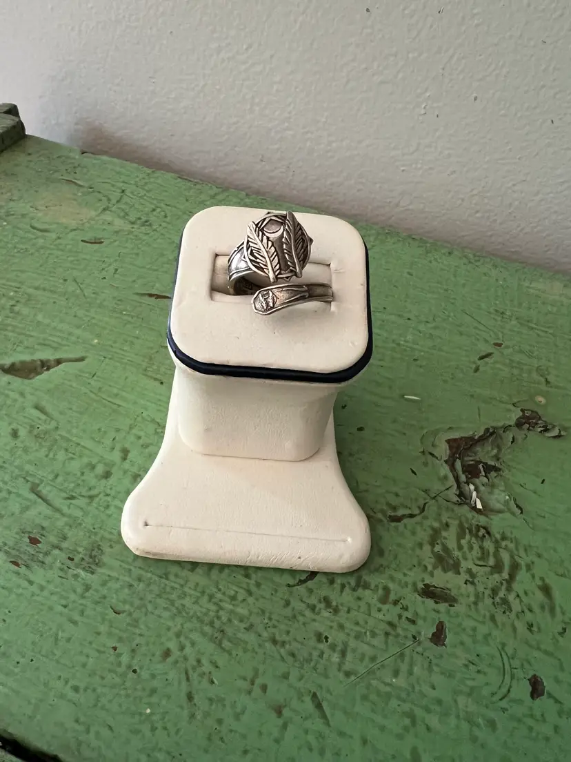 Vintage Sterling Alex and Ani Godspeed Adjustable Spoon Ring. Feathers Foliage 925
