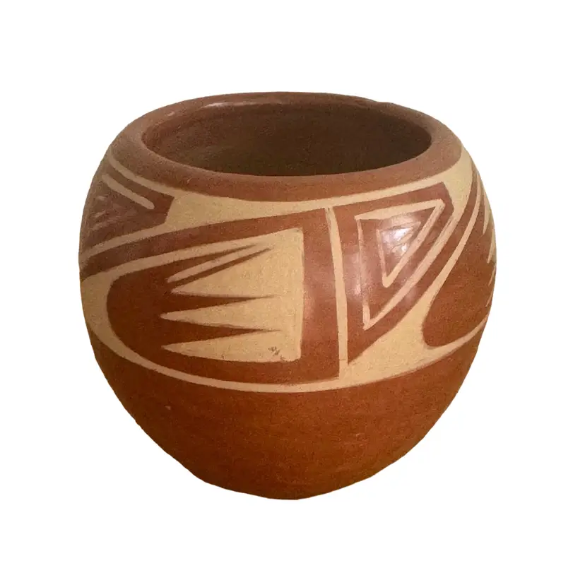 Geraldine Gutierrez Santa Clara Pueblo pot