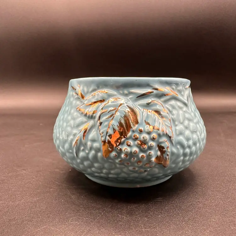 “Golden Turquoise” Sugar Bowl 2.25”H 3.5”W Signed Wade England