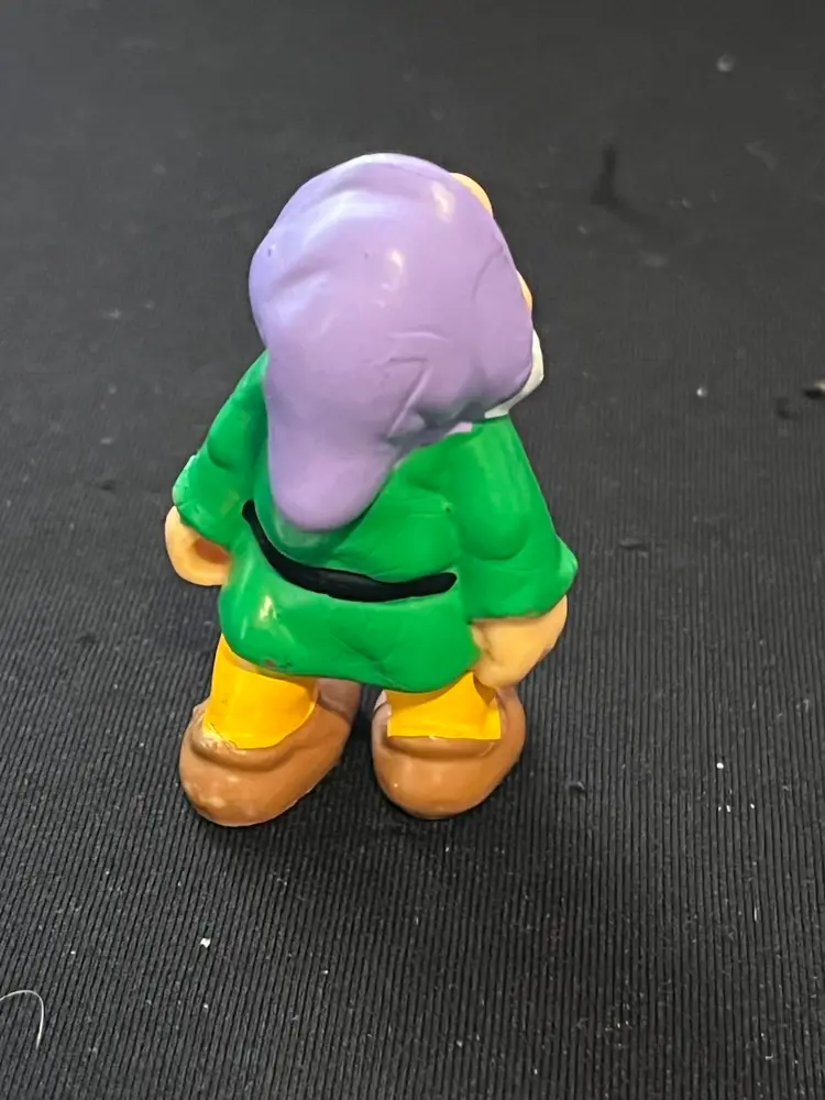 Sale! 25% Off! Disney PVC Figurine Snow White Sleepy Dwarf