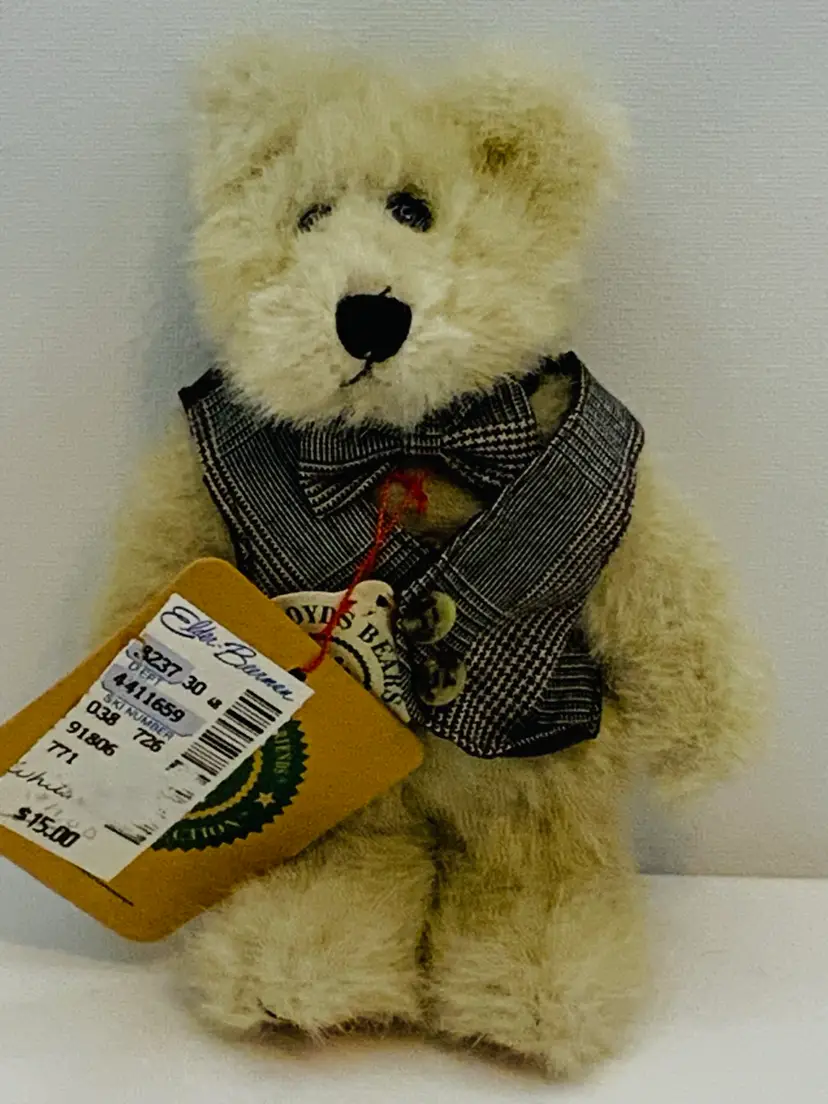 Boyd’s Bear Collection White Plushie
