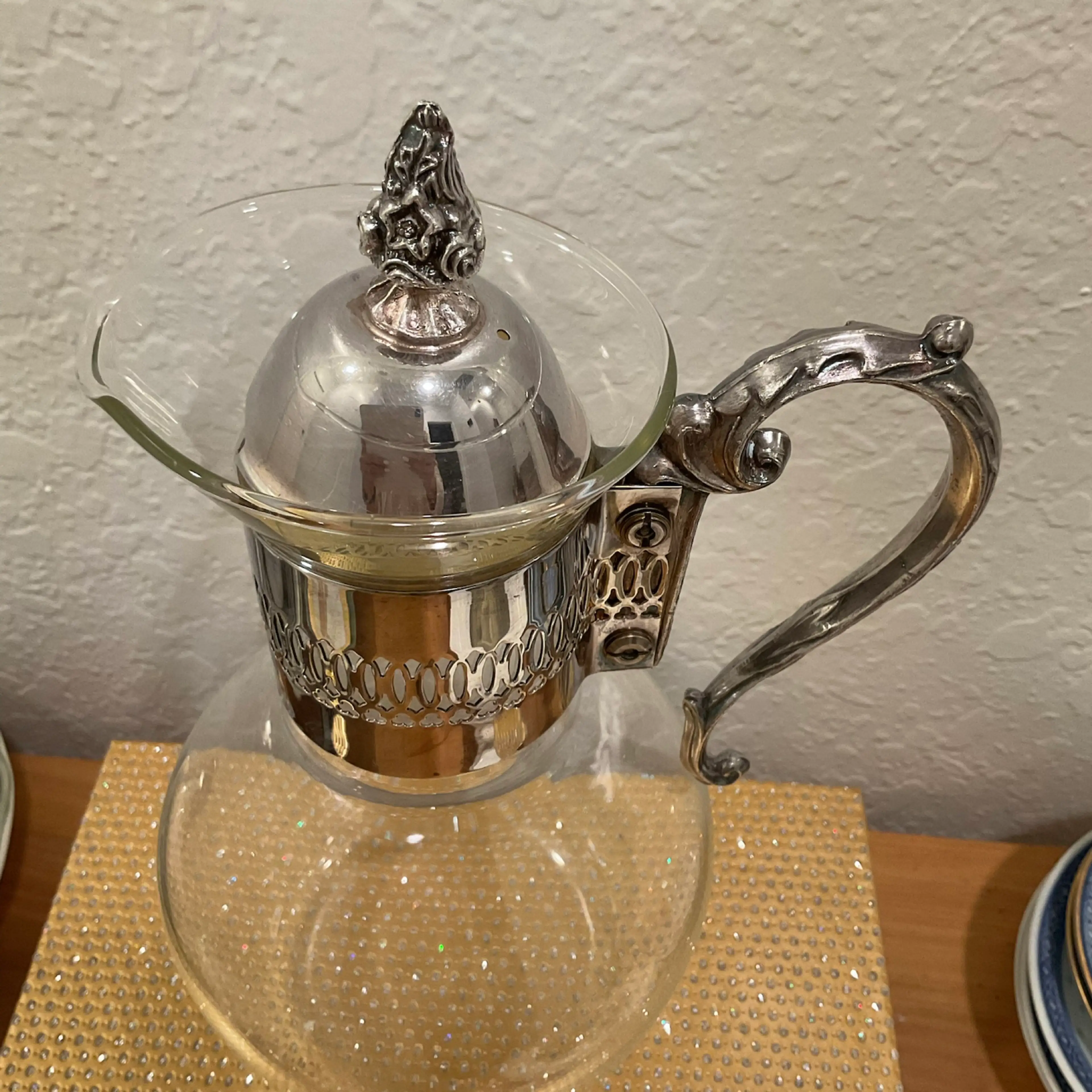 Image 2 of 2