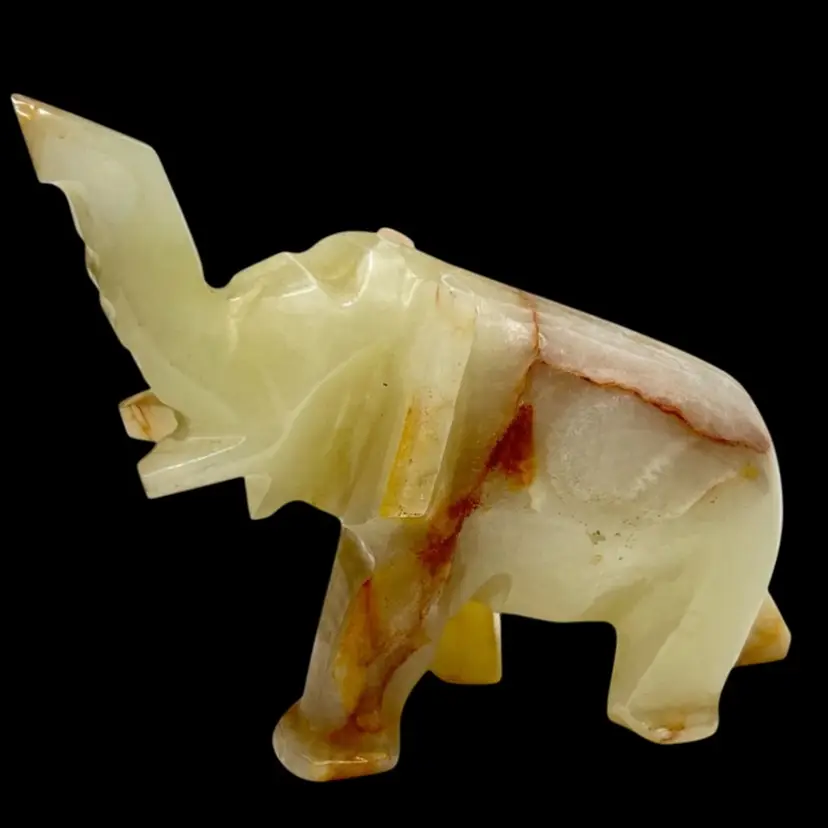 White Onyx Stone Elephant 🐘 with Tusks & Trunk Up For Luck. Beautifully Hand Carved. 3-3/4” x 5-1/2” x 1-1/2”
