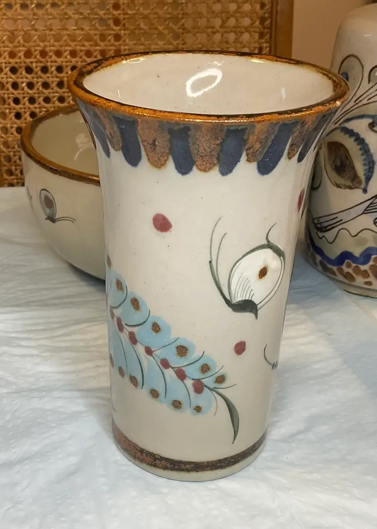 #01 Tonala vase with Owl, signed Ken Edward’s, 6 1/2” tall, 4” across rim, beautiful painting all the way around.