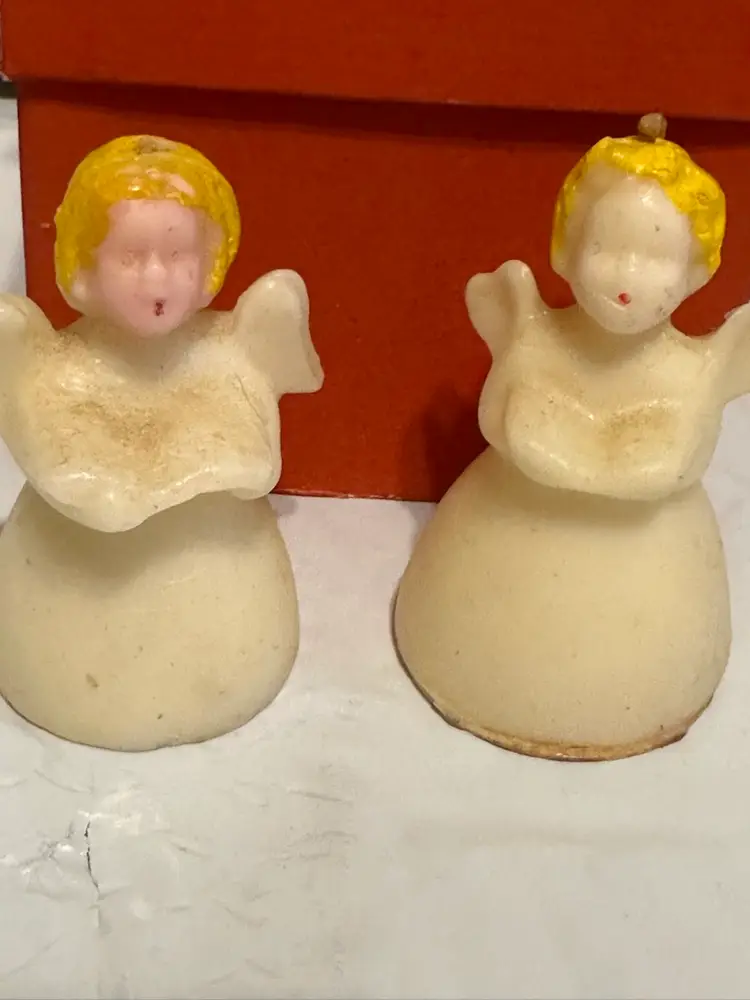 Vintage Tavern Novelty Candles In Box Singing Angels