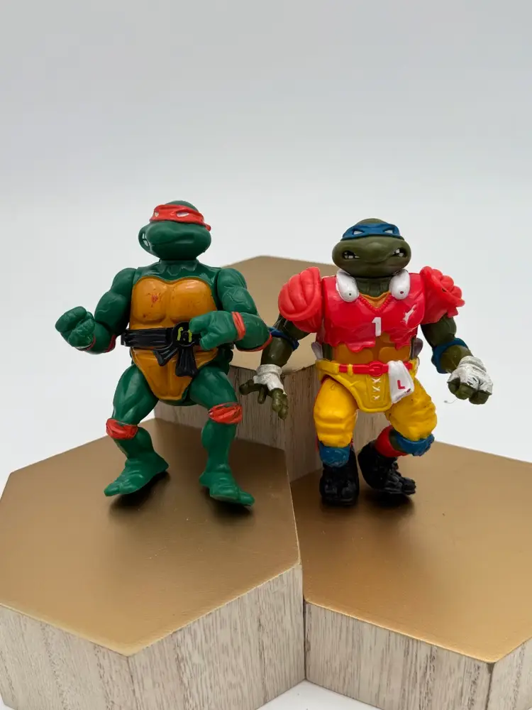 TMNT TD Tossin Leo Teenage Mutant Ninja Turtles Mikey Michealango football 1991