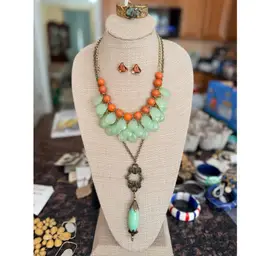 #26 - Jade And Orange Lot