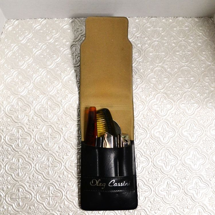 Vintage Oleg Cassini Men's Grooming Kit Travel Set