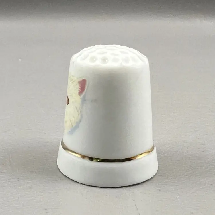 Vintage Hand Painted White Fluffy Cat Porcelain 1.25” Thimble