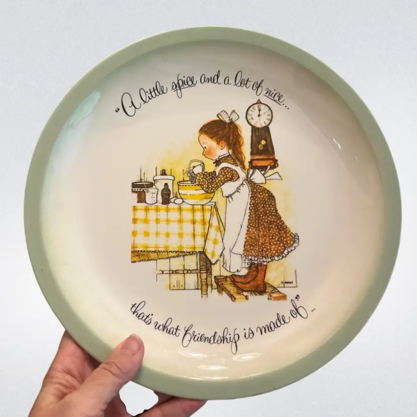 Holly Hobby Plate- 10.5” - Made in USA- 1972