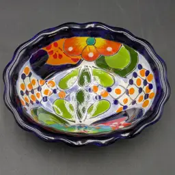 Small 5" oval Talavera Mexican trinket or soap dish