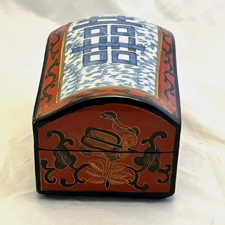 Vintage Chinese Gift Box, Lacquered Wood with Porcelain Inlay, Double Happiness Symbol, EUC