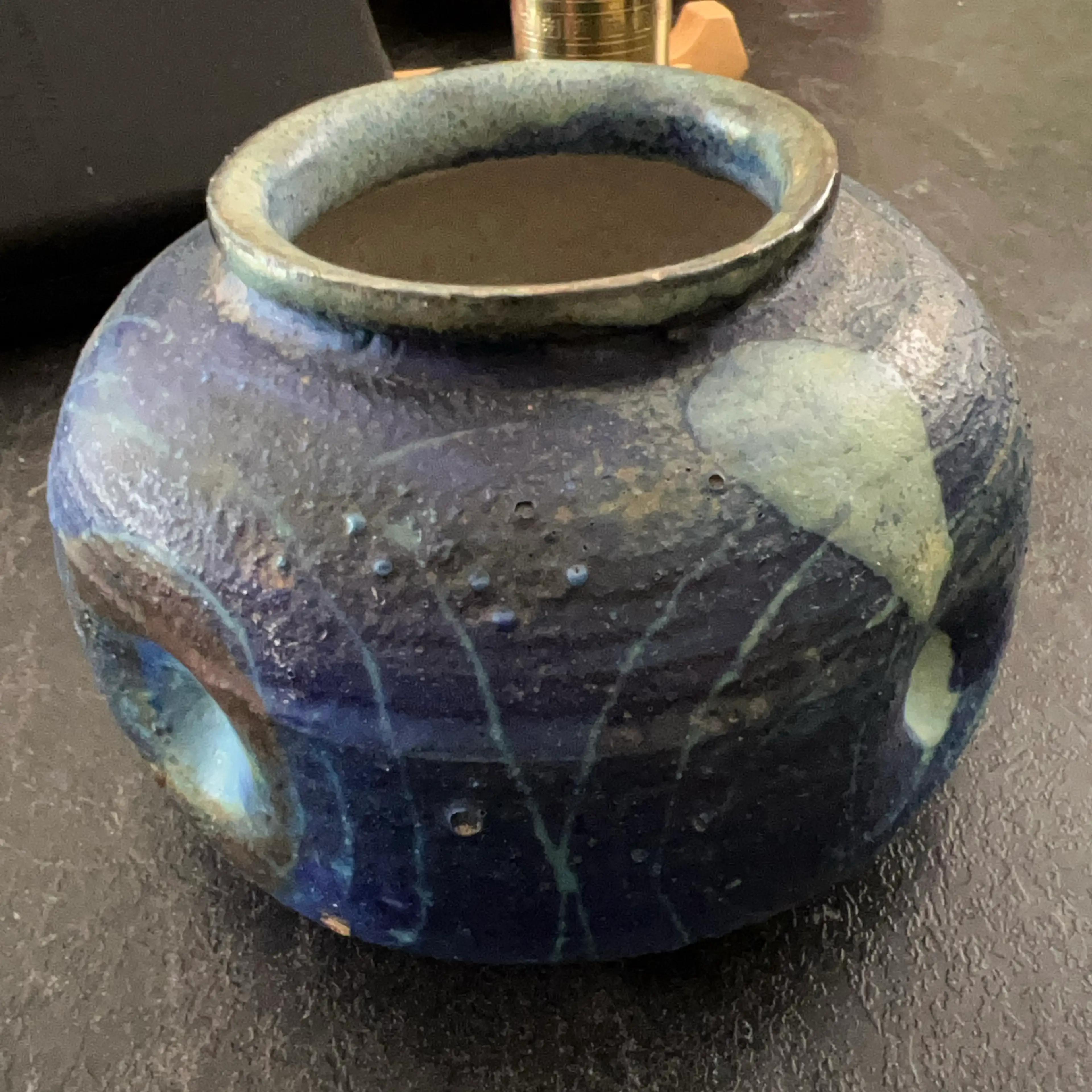 Image 2 of 6