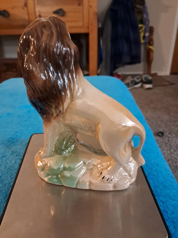 Lusterware Lion Figurine