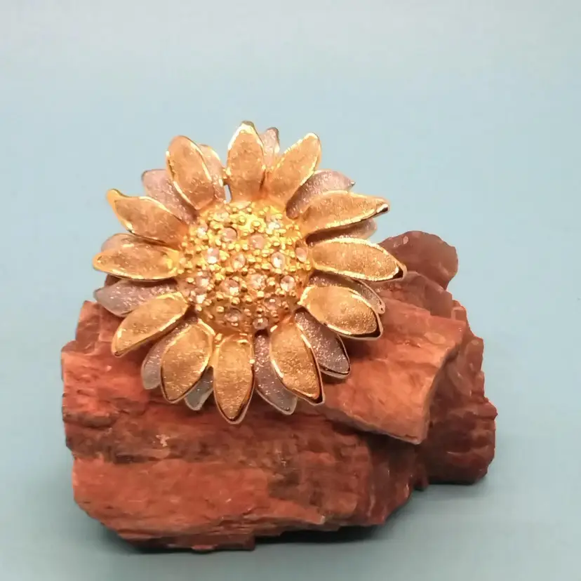 Vintage Sunflower Brooch with Two Tone Gold And Silver Pedals And A Rhinestone Encrusted Center