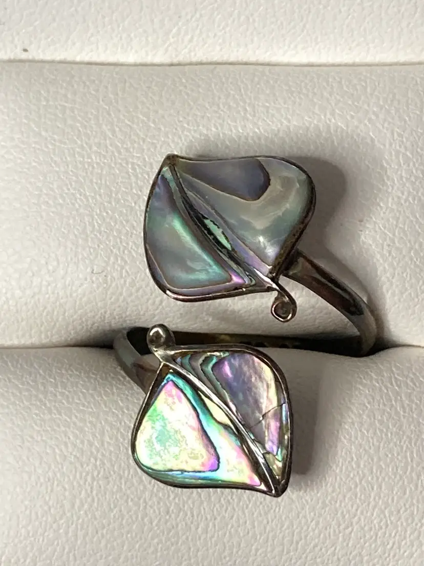 Vintage Sterling Silver Ring! Size 8! Stamped, Presidium And Acid Tested!