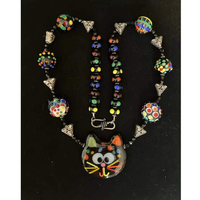 Wonderful Vintage Lampwork Bead And Fused Glass Cat 27” Necklace By Susan Marrs