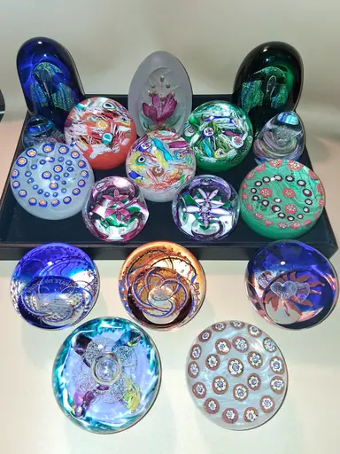 Paperweight Show! All Signed / Marked Pieces!