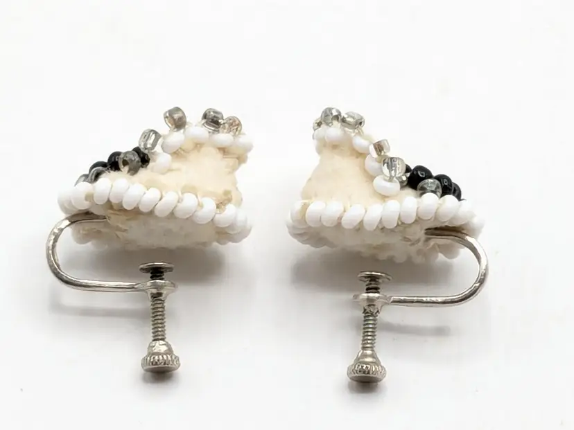 Vintage Native American Beaded Moccasin Screw-Back Earrings Silver Tone