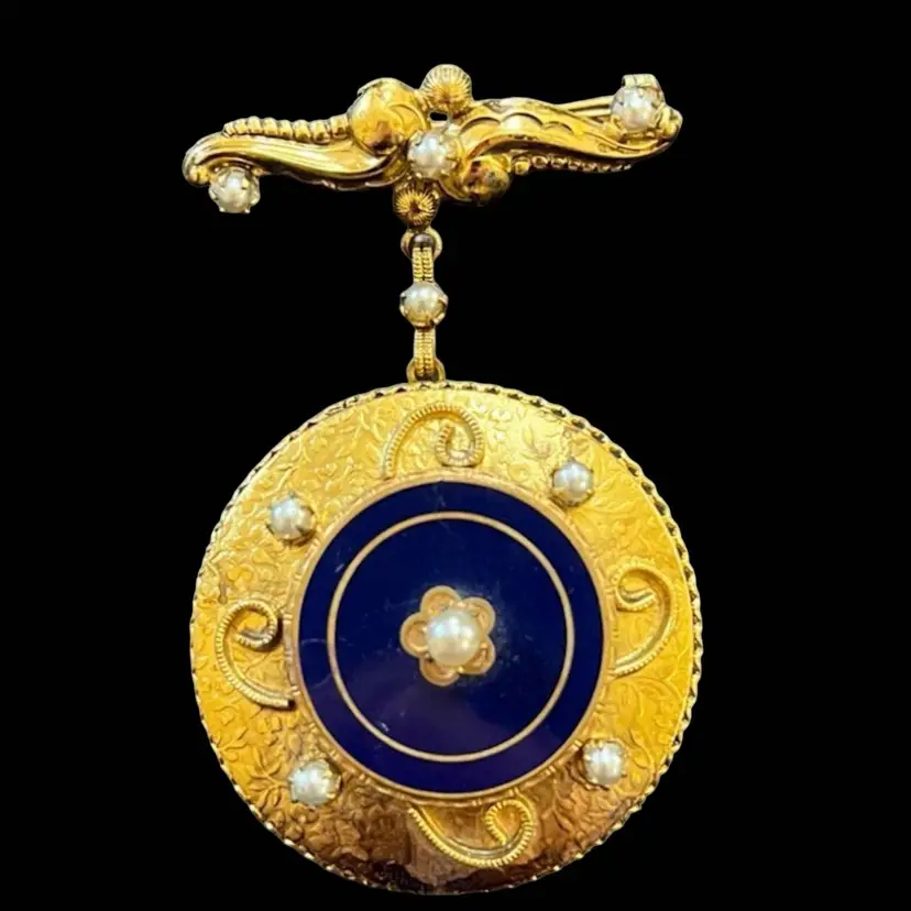 Dangle Brooch Pin Gold Tone Vintage 1928