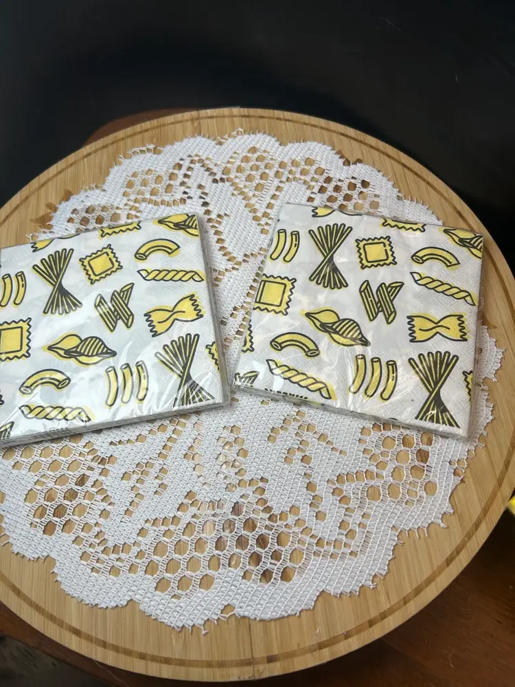 Vintage Paper Napkins 2 Packs Of 10 Napkins Each