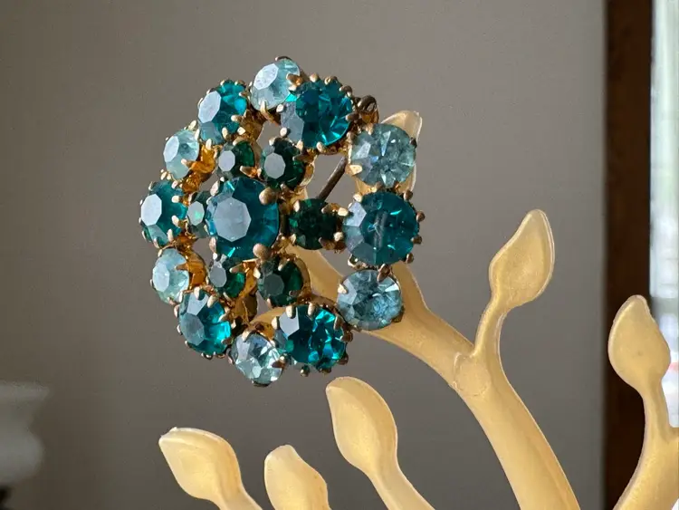 Vintage Teal Blue Rhinestone Brooch