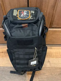 Carryology Mystery Ranch Dragon 2.0 Black Backpack