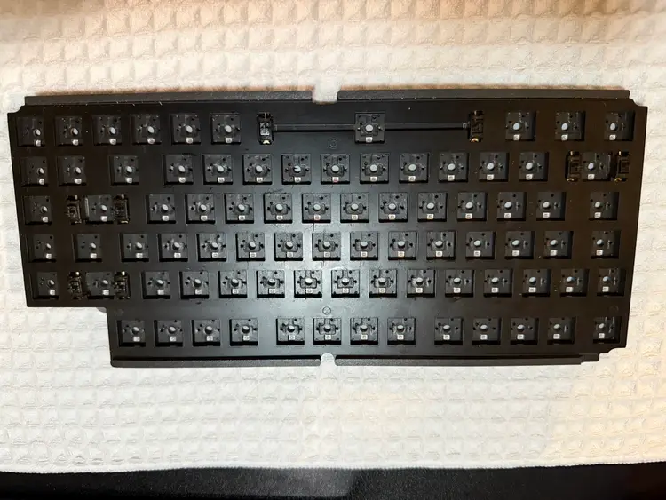 Razer Blackwidow V4 75% - Barebones