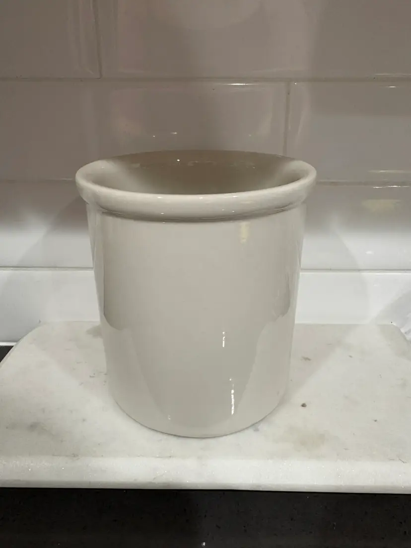 Vintage Hall White Crock