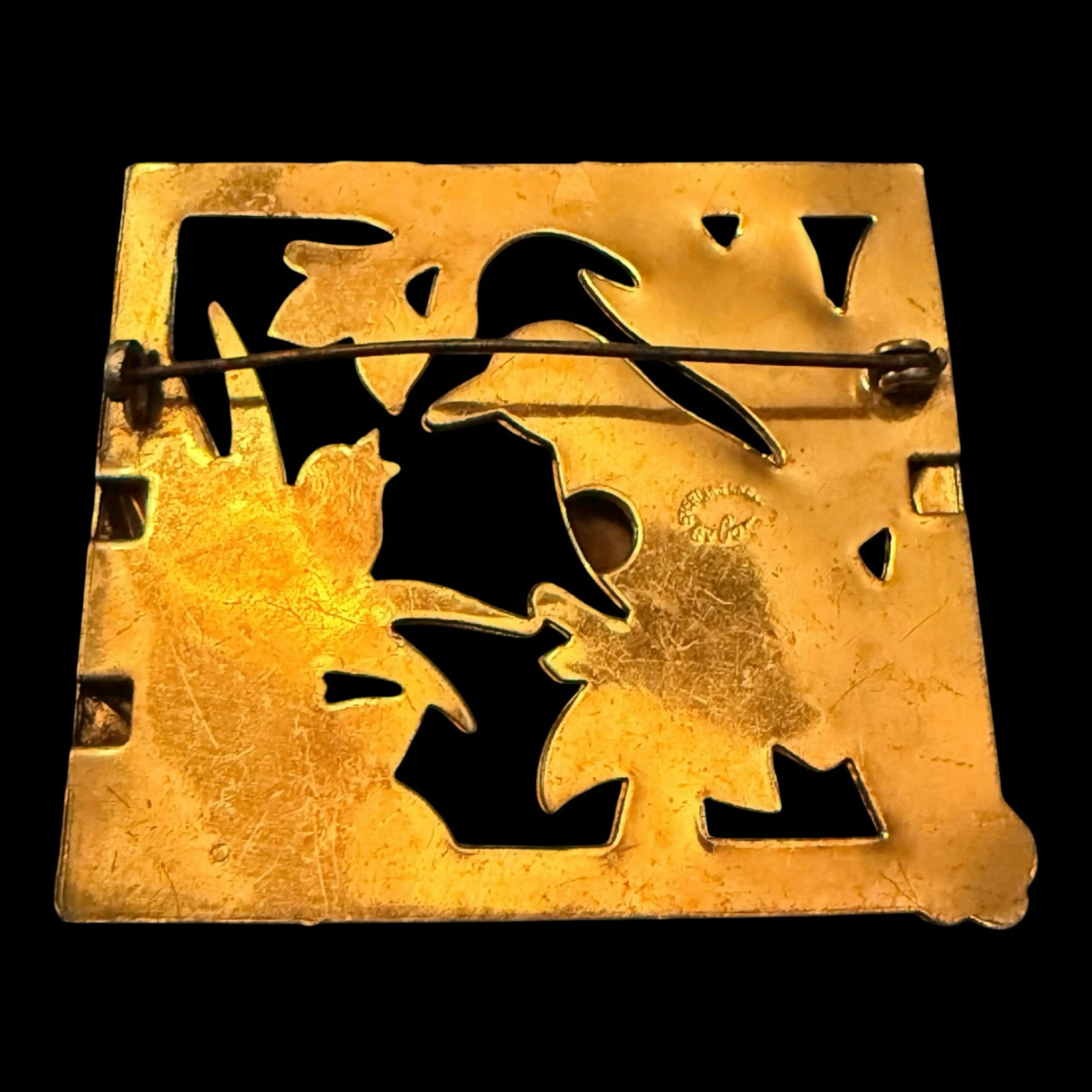 Image 3 of 4