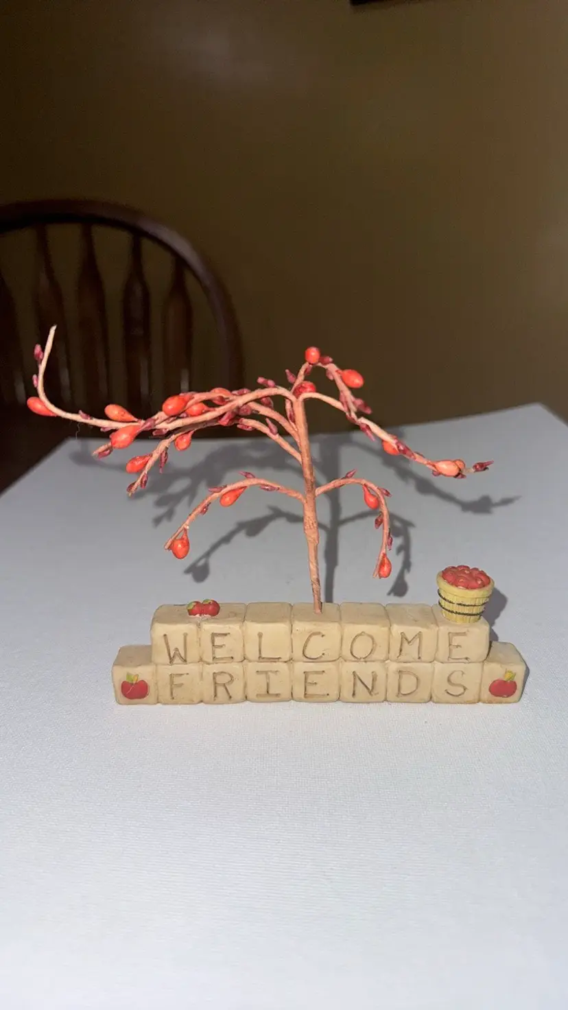 Suzi Skogland Apple Bucket Happy WELCOME FRIENDS Word Sign