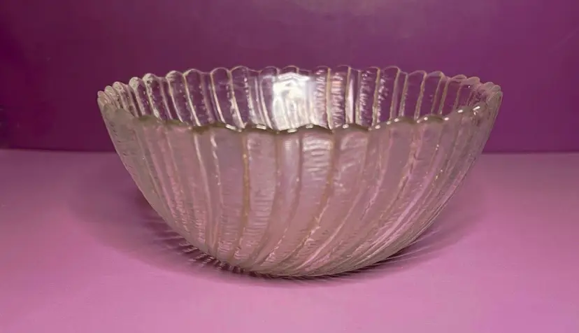 Vintage Arcoroc Seabreeze 5” Glass Bowl