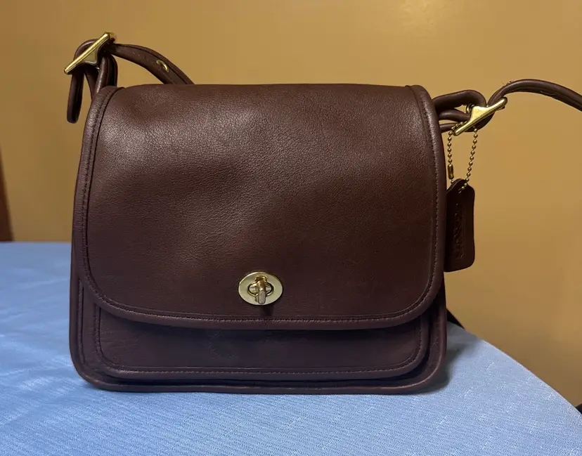 Coach Rambler 9061 Crossbody Bag 9.5” x 7.5” x 3.5”