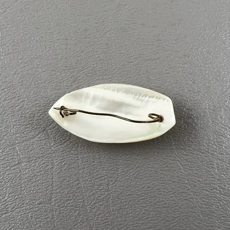 Vintage Mother Of Pearl " Mother " 1.5" Brooch Pin Costume Jewelry Accessory