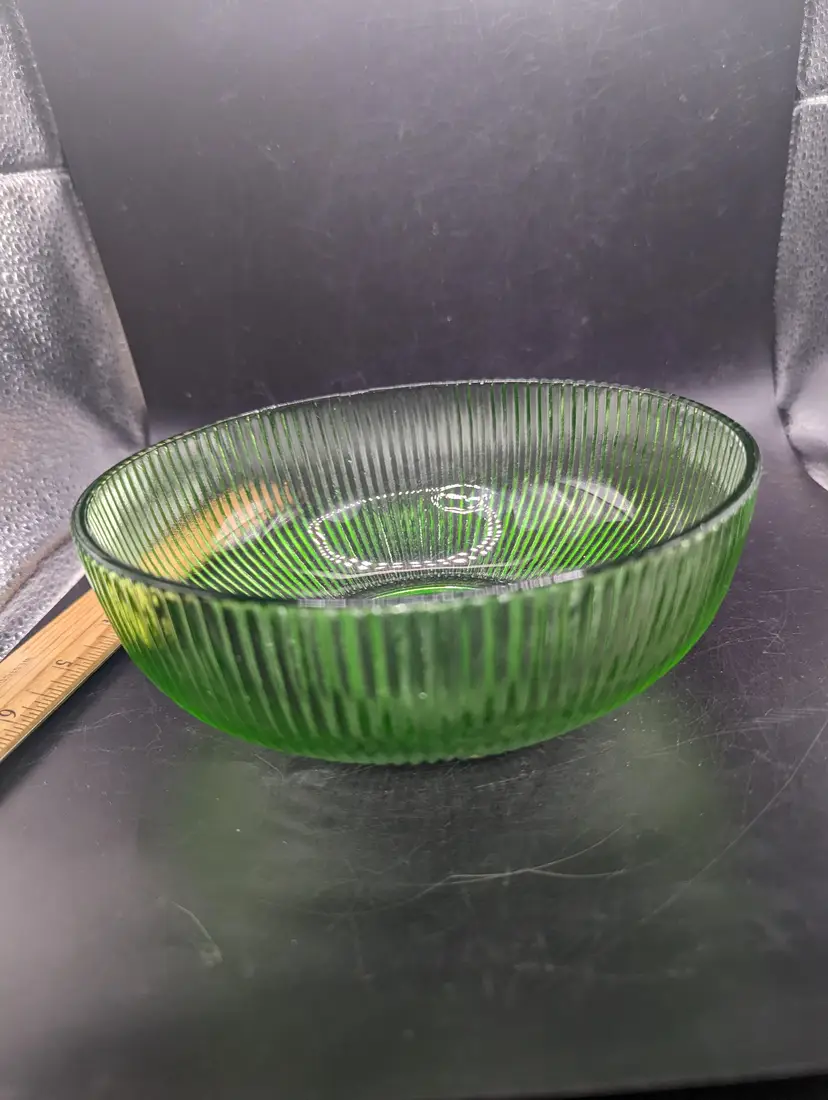 Vintage Mid Century Modern E O Brody Green Ribbed Glass Bowl