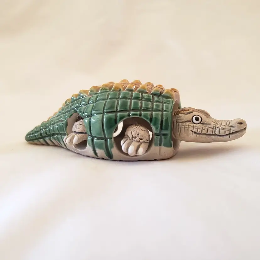 Alligator Nodding Figurine LEPS Of Peru Folk Art Miniature Handmade Vintage