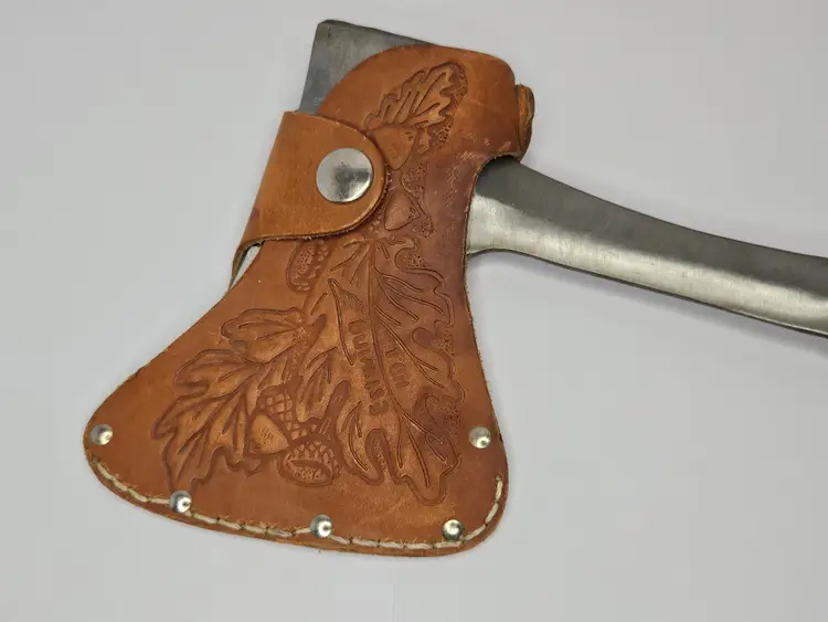 Estwing hatchet with leather sheath