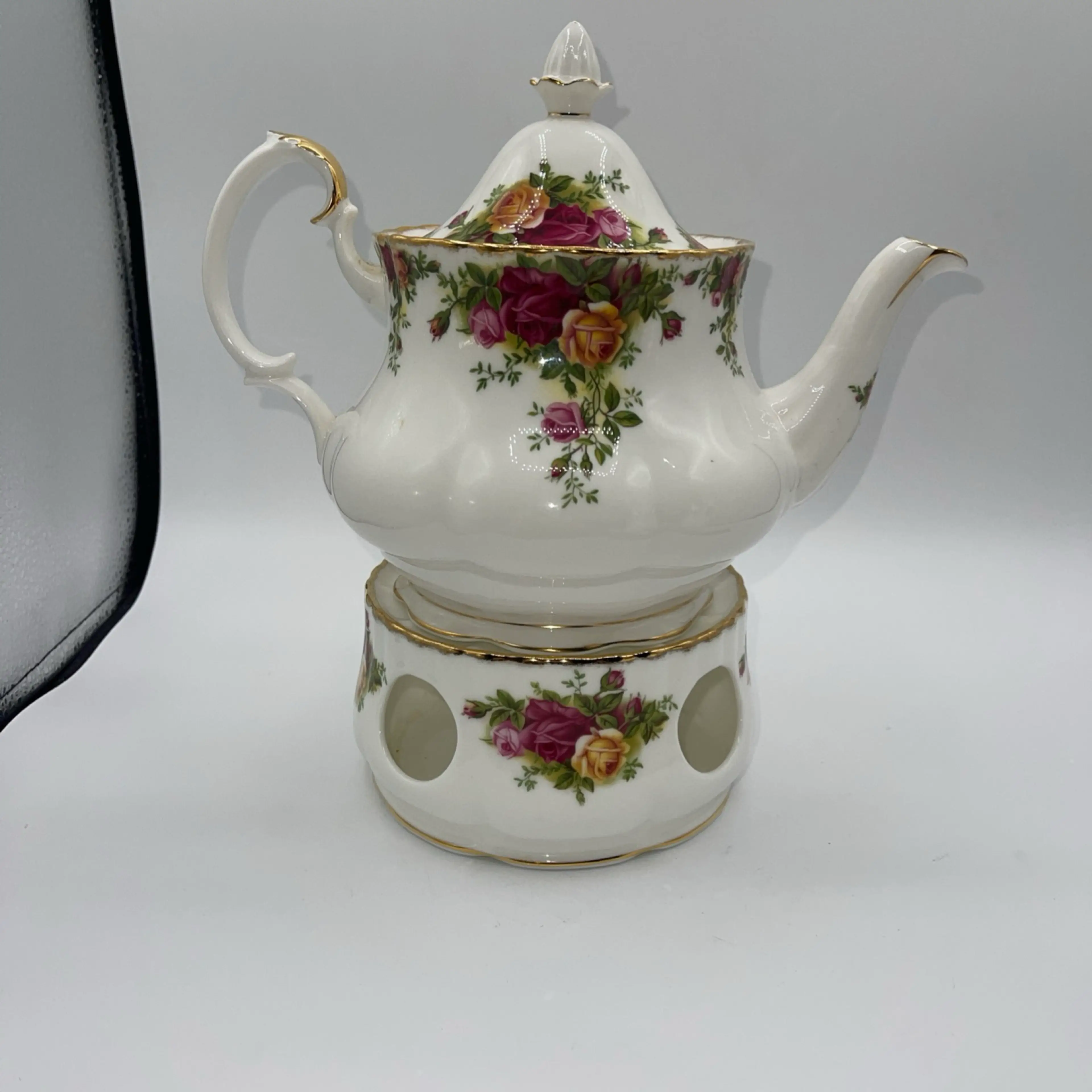 Image 2 of 15