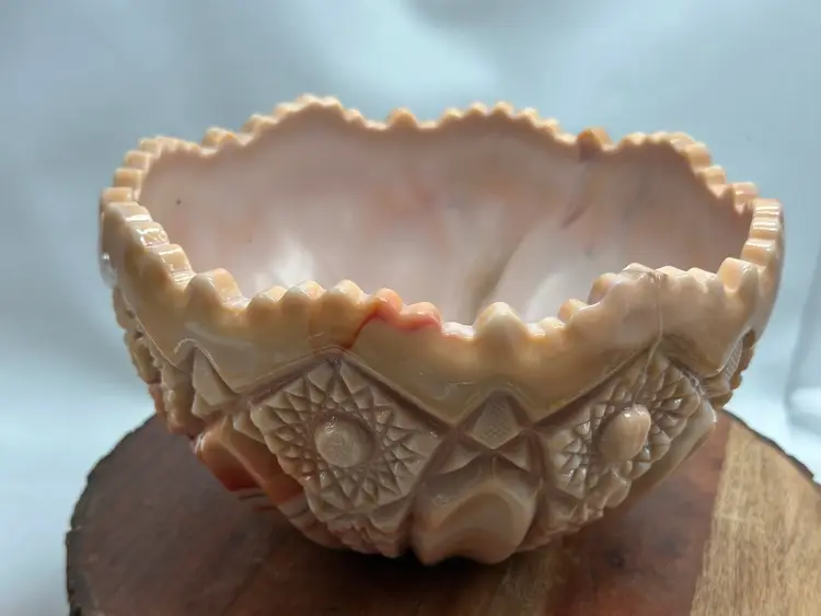 Vintage Peach Caramel Slag Glass Pressed Quilt Pattern Serving Bowl